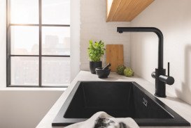 Смеситель для кухни Grohe Blue Pure Minta под фильтр с выдвижной лейкой фантомный черный 30590KF0