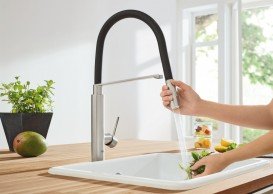 Смеситель для кухни Grohe Concetto однорычажный с профессиональной лейкой хром/черный 31491000