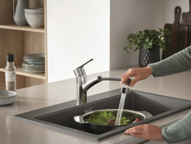 Смеситель для кухни Grohe QuickFix Start однорычажный с выдвижной лейкой хром 30531001