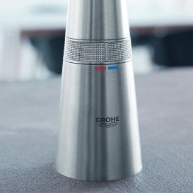 Смеситель для кухни Grohe Zedra SmartControl с выдвижным изливом суперсталь 31593DC2