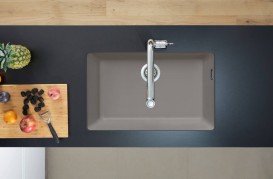 Смеситель для кухни Hansgrohe Metris M71 320 2jet с вытяжным изливом однорычажный сталь 73801800
