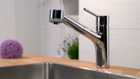 Смеситель для кухни Hansgrohe Talis M52 с выдвижной лейкой хром 73861000