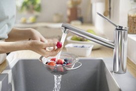 Смеситель для кухни Hansgrohe Zesis M33 150 Eco однорычажный хром 74811000