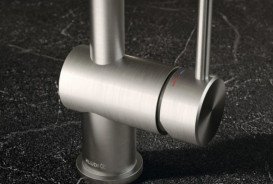 Смеситель для кухни Kludi L Steel с выдвижной лейкой нержавеющая неполированная сталь 45851F877