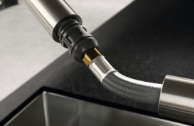 Смеситель для кухни Kludi L Steel с выдвижной лейкой нержавеющая неполированная сталь 45851F877