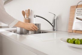 Смеситель для кухни однорычажный Grohe Eurosmart хром 3328120E