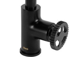 Смеситель для кухни Rea Vertigo одновентильный черный REA-B8767