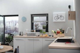 Змішувач для кухні з висувною лійкою одноважільний Hansgrohe колекція M42 хром 71800000