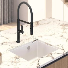 Смеситель для кухни Sink Quality Mega однорычажный с гибким изливом черный BFL-BK