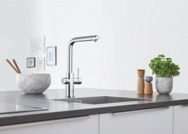 Смеситель для кухни со стартовым пакетом Grohe Blue Home выдвижной Г-излив латунь хром 31539000