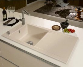 Змішувач для кухні Villeroy & Boch Steel Shower з висувною лійкою суцільна нержавіюча сталь 969701LC