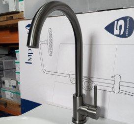 Смеситель для кухни Volle Cruze однорычажный графитовый 1547.110106