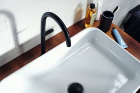 Змішувач для раковини Hansgrohe Axor One з донним клапаном чорний матовий 48030670