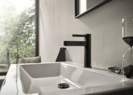 Змішувач для раковини Hansgrohe Finoris CoolStart одноважільний чорний матовий хром 76024340