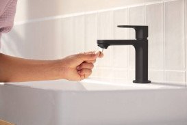 Смеситель для раковины Hansgrohe Rebris S CoolStart однорычажный черный матовый 72520670