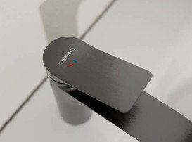 Смеситель для раковины Hansgrohe Vivenis CoolStart с донным клапаном черный матовый хром 75044340