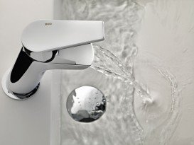 Смеситель для раковины однорычажный GRB Winner с донным клапаном хром 44521440