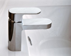 Змішувач для раковини одноважеля Ravak Chrome CR 011.00 з донним клапаном латунь хром X070053