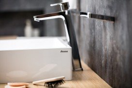 Смеситель для раковины Ravak 10° TD 015.00 однорычажный латунь хром X070091