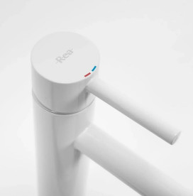 Смеситель для раковины Rea Lungo однорычажный белый матовый REA-B4401