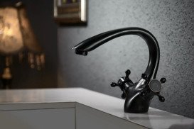 Змішувач для раковини Rea Retro двовентильний чорний REA-B0225