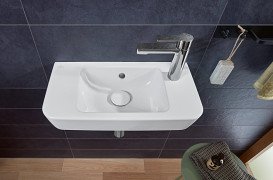 Змішувач для раковини Villeroy & Boch Architectura із донним клапаном хром TVW10300400061
