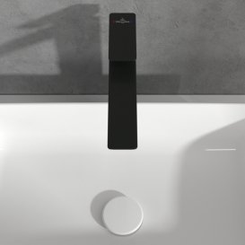 Смеситель для раковины Villeroy & Boch Subway 3.0 однорычажный матовый черный TVW112004000K5