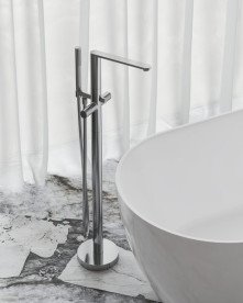 Змішувач для ванної кімнати Ravak Chrome II підлоговий з душовим гарнітуром хром X070456