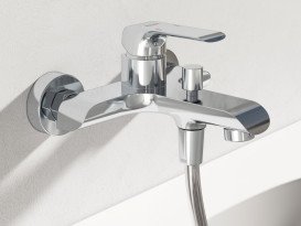 Смеситель для ванной Ravak Flat с душевым гарнитуром хром глянцевый X07S113