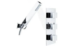 Смеситель для ванной Rea Hyper с душевым гарнитуром хром REA-B2059
