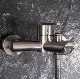 Змішувач для ванної кімнати Rea Ontario одноважільний з душовим гарнітуром графіт REA-B5515