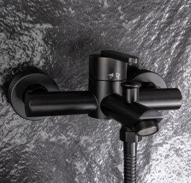 Змішувач для ванної кімнати Rea Ontario одноважільний з душовим гарнітуром чорний REA-B5512
