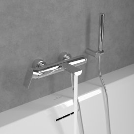 Смеситель для ванной Villeroy & Boch Liberty однорычажный хром TVT10700100061