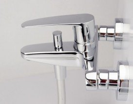 Смеситель для ванны Tres Flat 20417001