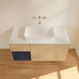 Тумба под раковину Villeroy & Boch Finion 120х50,1 см с подсветкой МДФ шпон дуба/стекло белое матовое F701HGPC