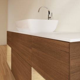 Тумба под раковину Villeroy & Boch Finion 160х50,1 см с подсветкой МДФ шпон грецкого ореха/стекло белое матовое F861PCGN