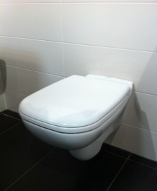 Унітаз підвісний Duravit D-Code 45350900A1 + Сидіння Soft Close Duravit D-Code 0067390000