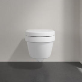 Унитаз подвесной Villeroy & Boch Architectura 35х48 см с крышкой санитарная керамика CeramicPlus альпийский белый 4687HRR1