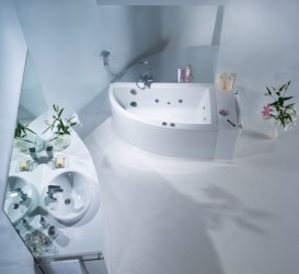 Ванна аэро- и гидромассажная акриловая PoolSpa Laura 150х90 R правая система Titanium белый PHANY10STTC0000