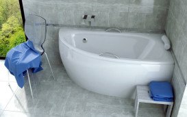 Ванна акриловая Besco Milena 150х70 см правосторонняя глянцевый белый #WAM-150-NP