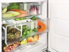 Встраиваемый под столешницу однокамерный холодильник Liebherr SUIB 1550 Premium BioFresh сталь белый SUIB 1550-21 001