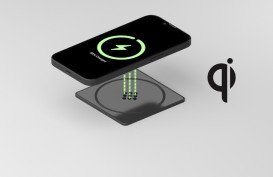 Висувний розетковий блок ASA Plastici VersaLift 2х220В + USB type А+C + бездротова зарядка чорний 060.47F.00115