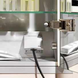 Зеркальный шкаф Laufen Frame 25 45х15х75 см петли справа с сенсорным выключателем глянцевый белый H4083029001451