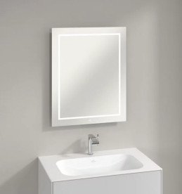 Дзеркало у ванній кімнаті Villeroy & Boch Finion 60х75 см з підсвічуванням F6006000