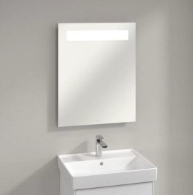 Зеркало в ванную комнату Villeroy & Boch More To See 14 60х75 см с подсветкой A4296000