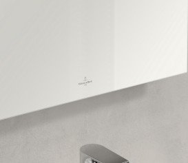 Дзеркало у ванній кімнаті Villeroy & Boch More To See 14 90х75 см з підсвічуванням A4299000