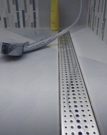 Желоб водосточный МСН 1050 мм с горизонтальным фланцем и матовой решеткой Бейзик CH 1050/50 BN 1